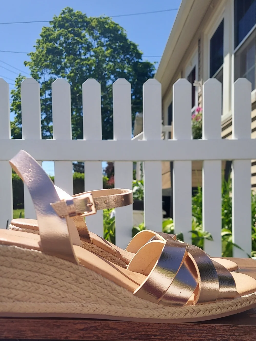 Lands End Metallic Rose Gold Espadrille Wedge Sandals Women Size 8.5 Coastal - Picture 1 of 14